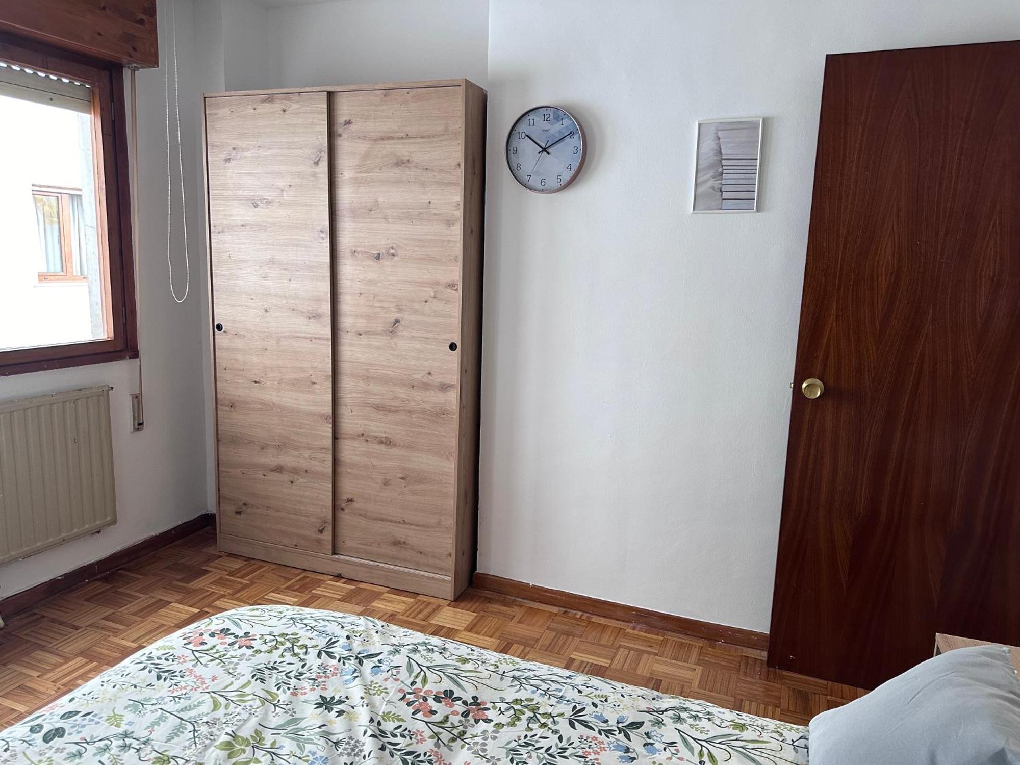 Acogedor Apartamento Con Vistas A La Catedral Y Parking Oviedo Dış mekan fotoğraf