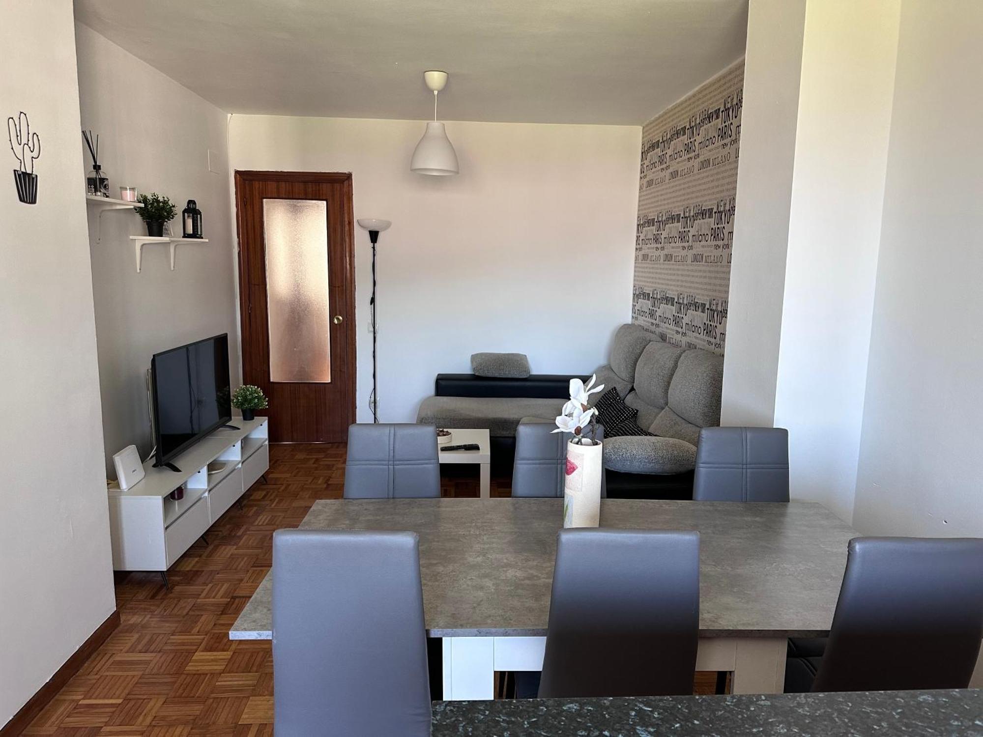 Acogedor Apartamento Con Vistas A La Catedral Y Parking Oviedo Dış mekan fotoğraf